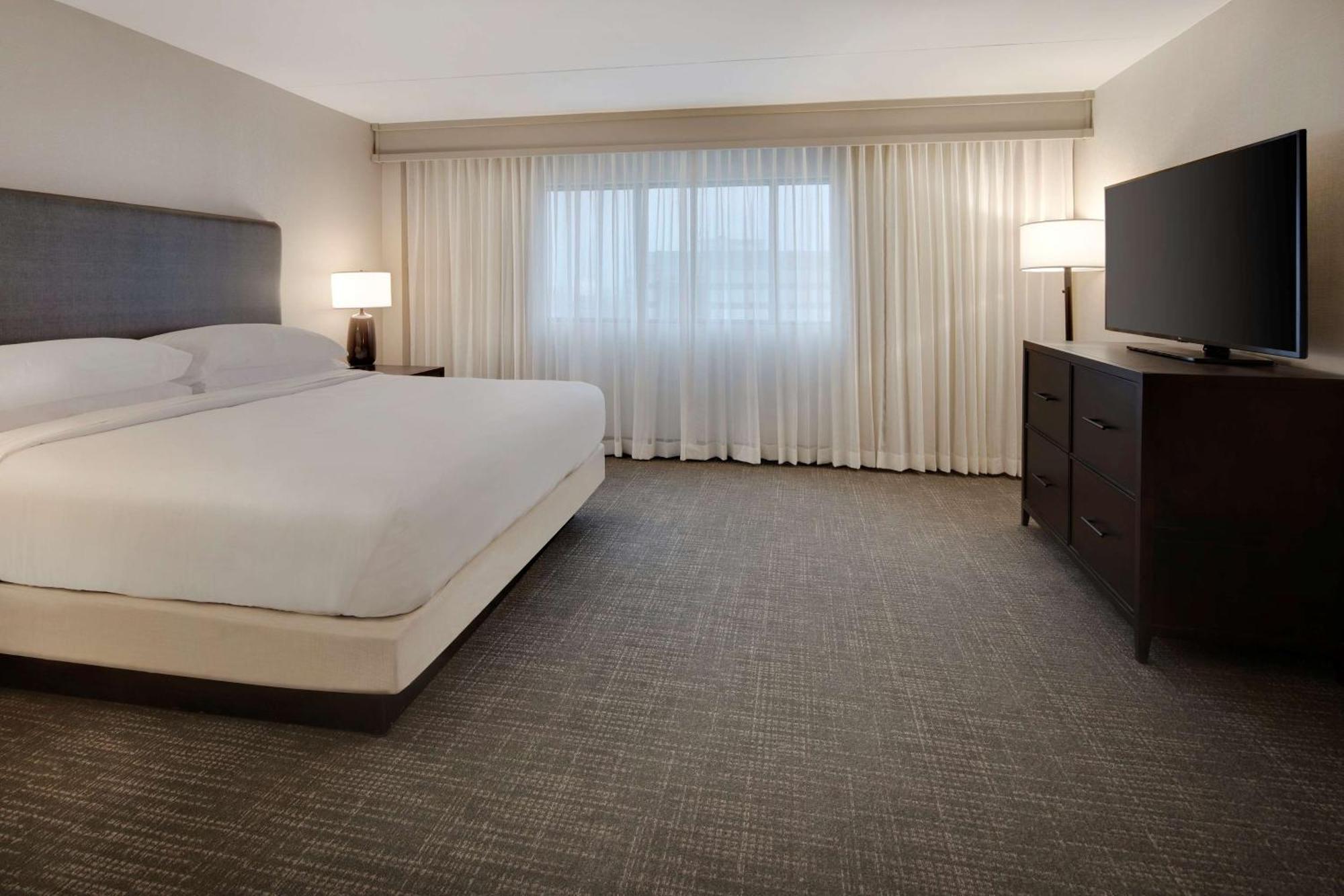 Embassy Suites By Hilton Detroit Troy Auburn Hills Zewnętrze zdjęcie