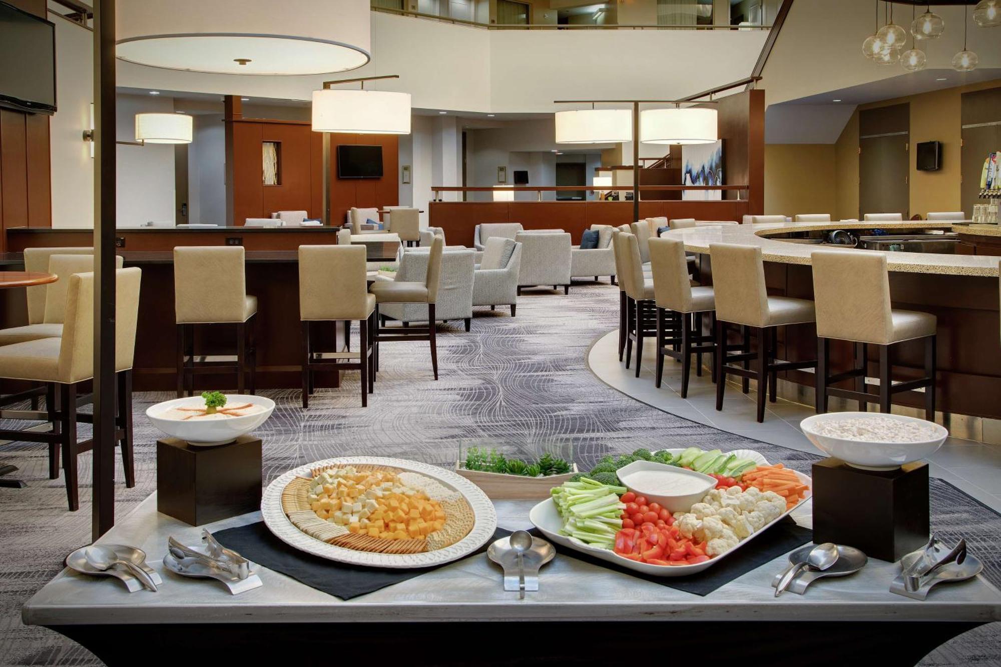 Embassy Suites By Hilton Detroit Troy Auburn Hills Zewnętrze zdjęcie