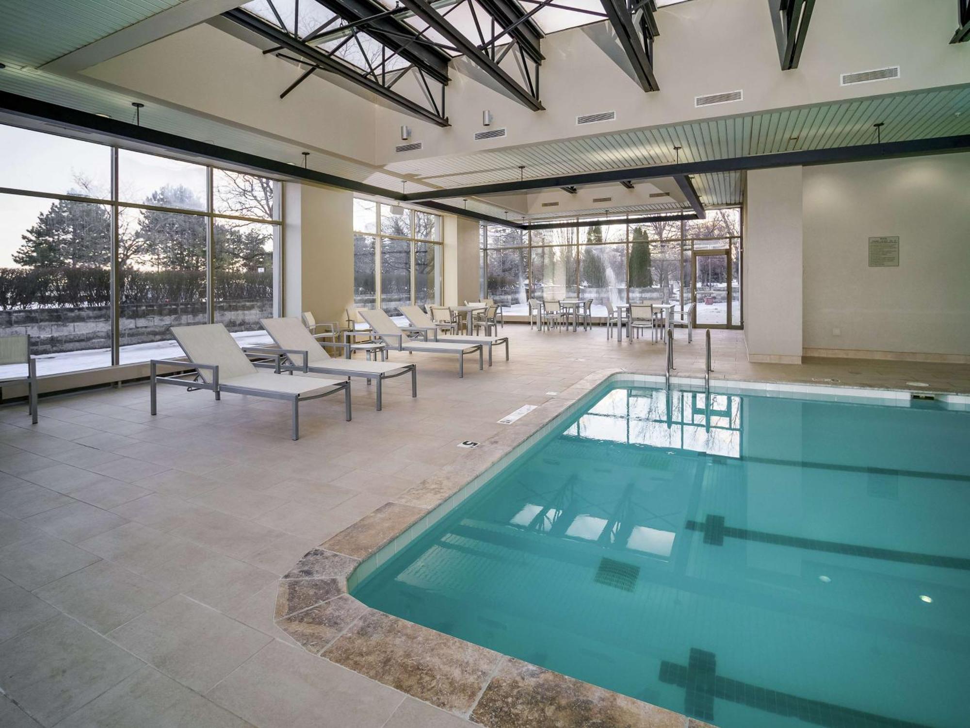 Embassy Suites By Hilton Detroit Troy Auburn Hills Zewnętrze zdjęcie